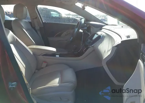 2014 Buick Lacrosse z USA, uszkodzony, nr VIN 1G4GB5G35EF264000